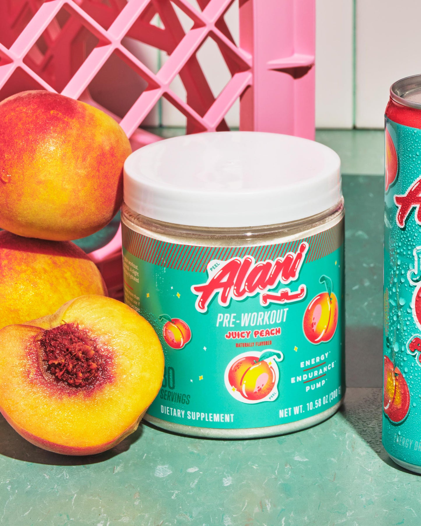 pre-workout-juicy-peach-30-servings-u4 old_ProductPagePWOLifestyle3_77022674-d0da-499a-8941-6c66b1f93261.jpg
